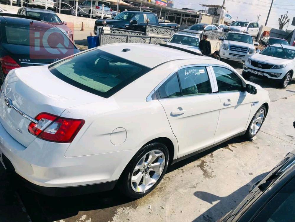 فورد تورس